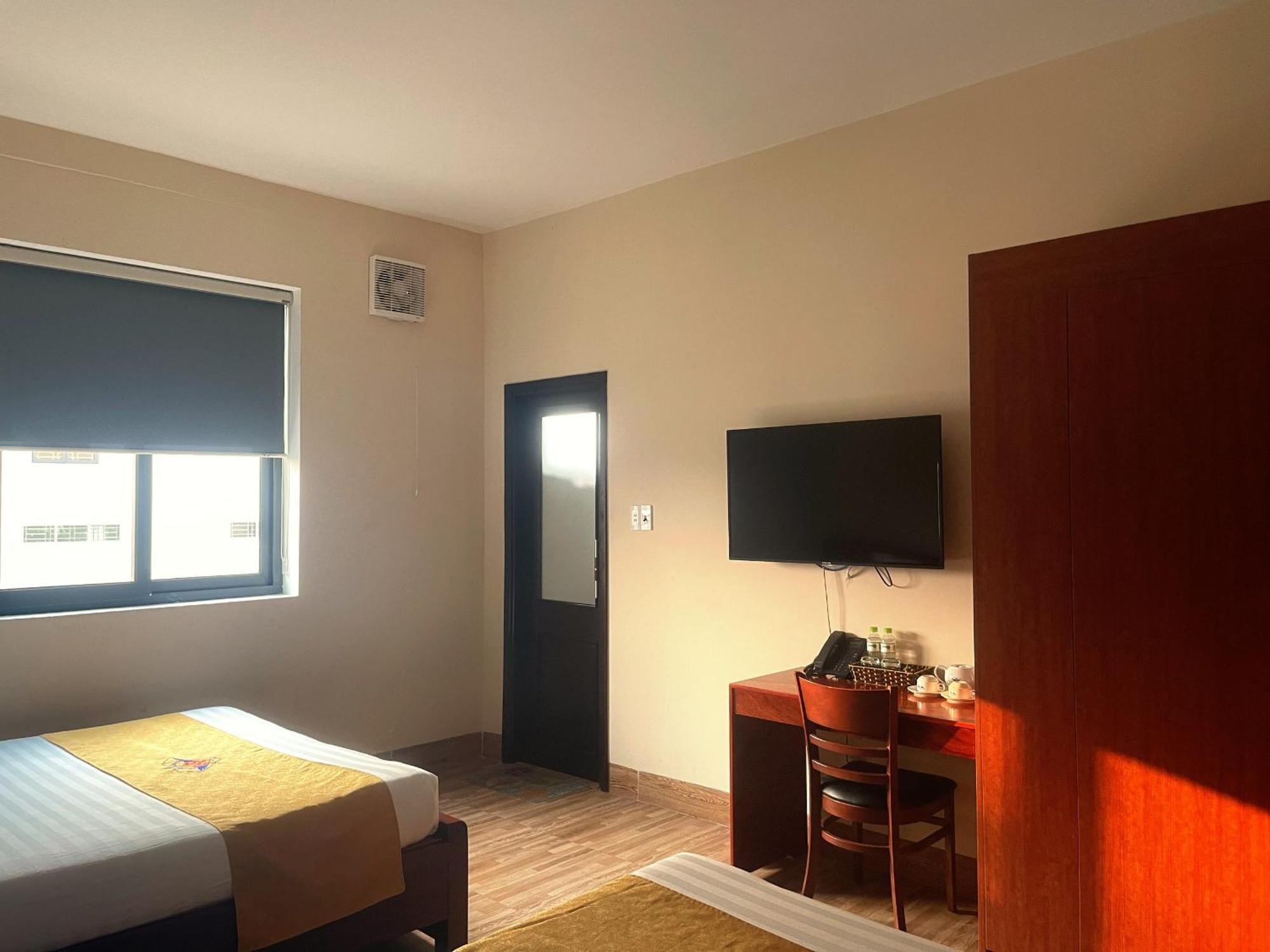 Khach San Hoa Binh Quang Tri Hotel Dong Ha Ngoại thất bức ảnh